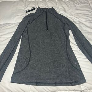 Light weight jacket, unworn, still with tags